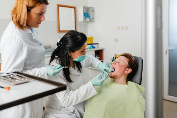 Professional Emergency Dentist in AR